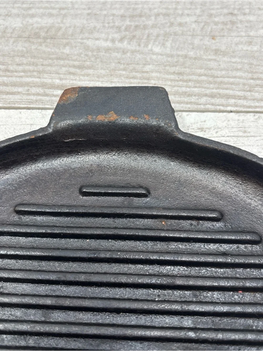Vintage Corona Cast Iron Ribbed Grill Pan - Black